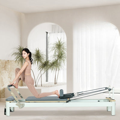 Pilates reformer træningsmaskine med justerbare fjedre stærk ramme komfortabel polstring optimal modstand perfekt til hjemmetræning