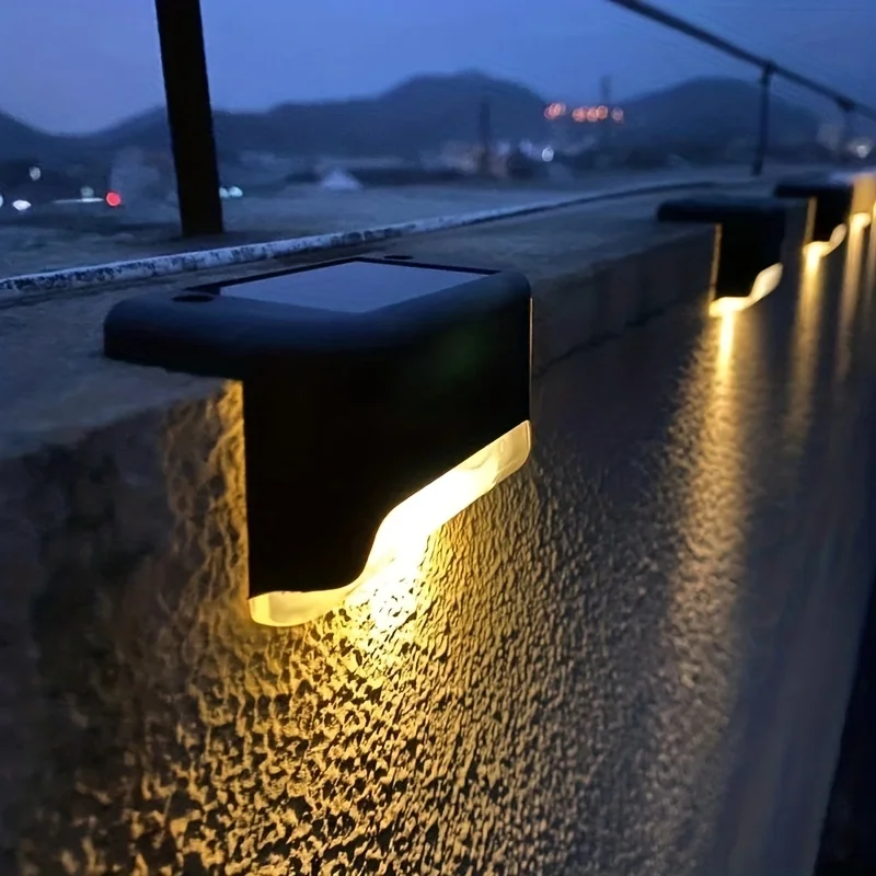 Udendørs solcelle LED-væglampe hegn landskab dekorative lampe vandtæt intelligent lysstyring haven farve lys trin lampe