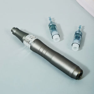 Professionel Microneedling Pen – Glattere Hud & Færre Rynker Hjemmefra