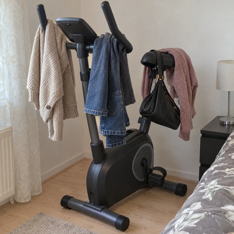 Fitnesskortet og motionscyklen står ubrugt hen